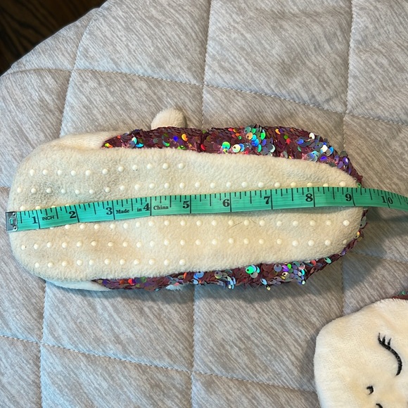 Unicorn sequin slippers - Picture 7 of 8